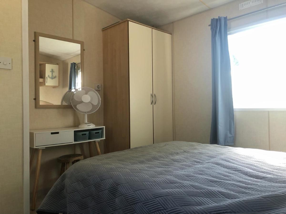Coco Beach House Op Recreatiepark De Wielen Sint Maarten Exteriör bild